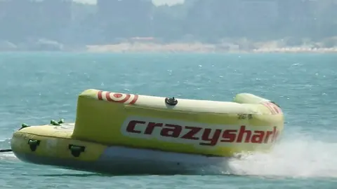 Wild raft ride
