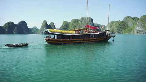 Cruising the Islands 2