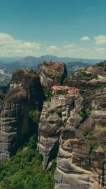 Video jigsaw puzzle titled Meteora monasteries