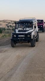 Video jigsaw puzzle titled Land Rovers Off-Road