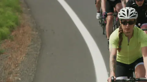 Cyclists, Peleton