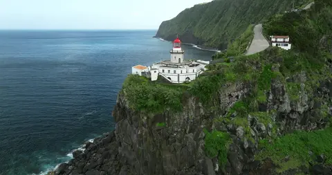 Arne Lighthouse, Azores
